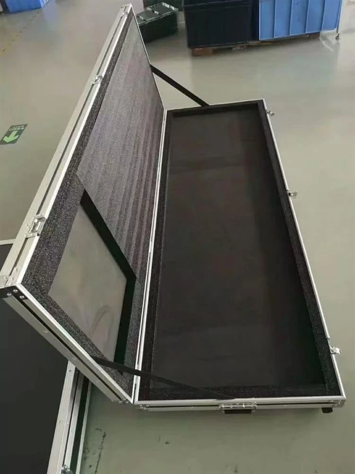 smart led poster